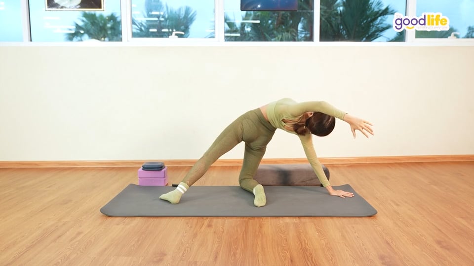 ညအိပ်ယာဝင်ခါနီး ပင်ပန်းတာတွေ ပြေပျောက်စေမဲ့ ယောဂ